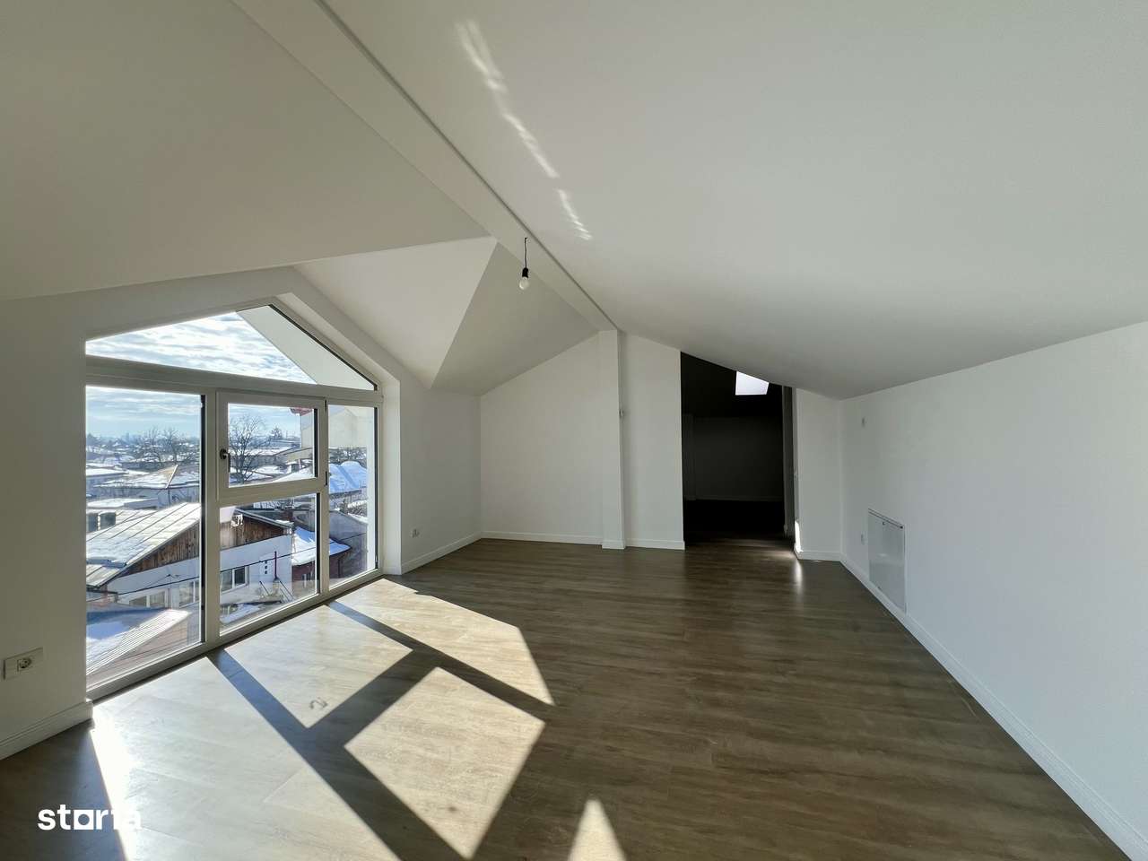 Vila *9 camere* // Chitila-4