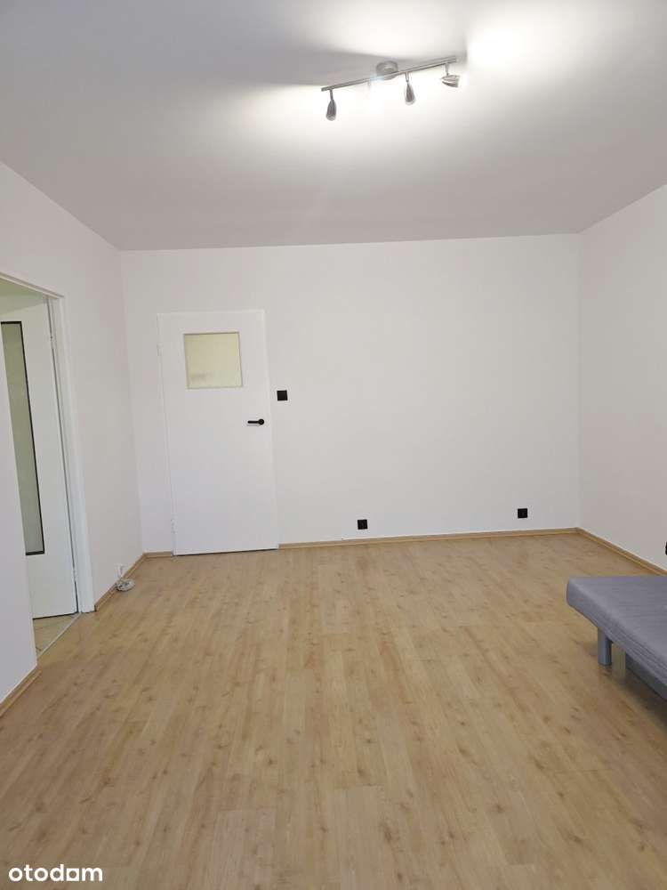 Mieszkanie 1-pokojowe na Krzykach SPRZEDAM-8