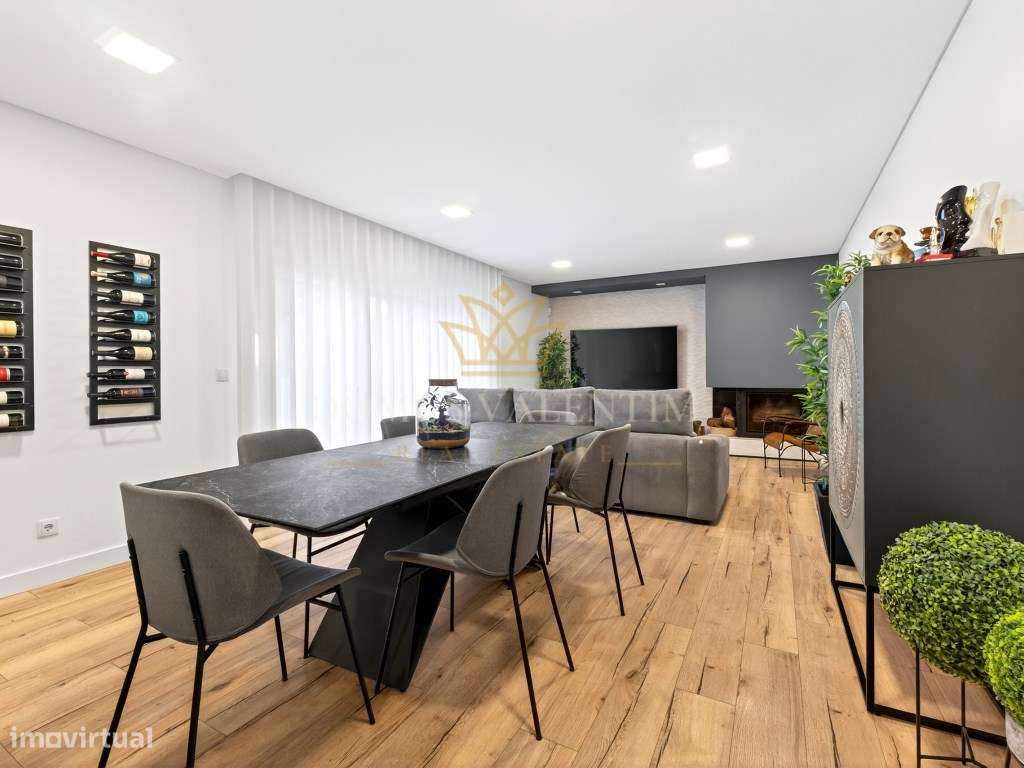 Moradia T4 em Oleiros, Azeitão - Conforto, espaço e tranquilidade!-5