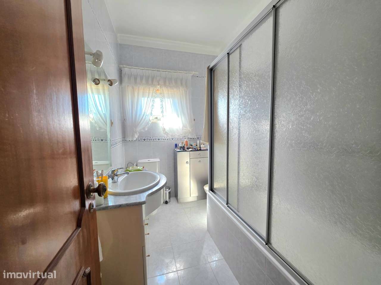 Prédio com 3 andares com utilização independente – Vendas Novas-8