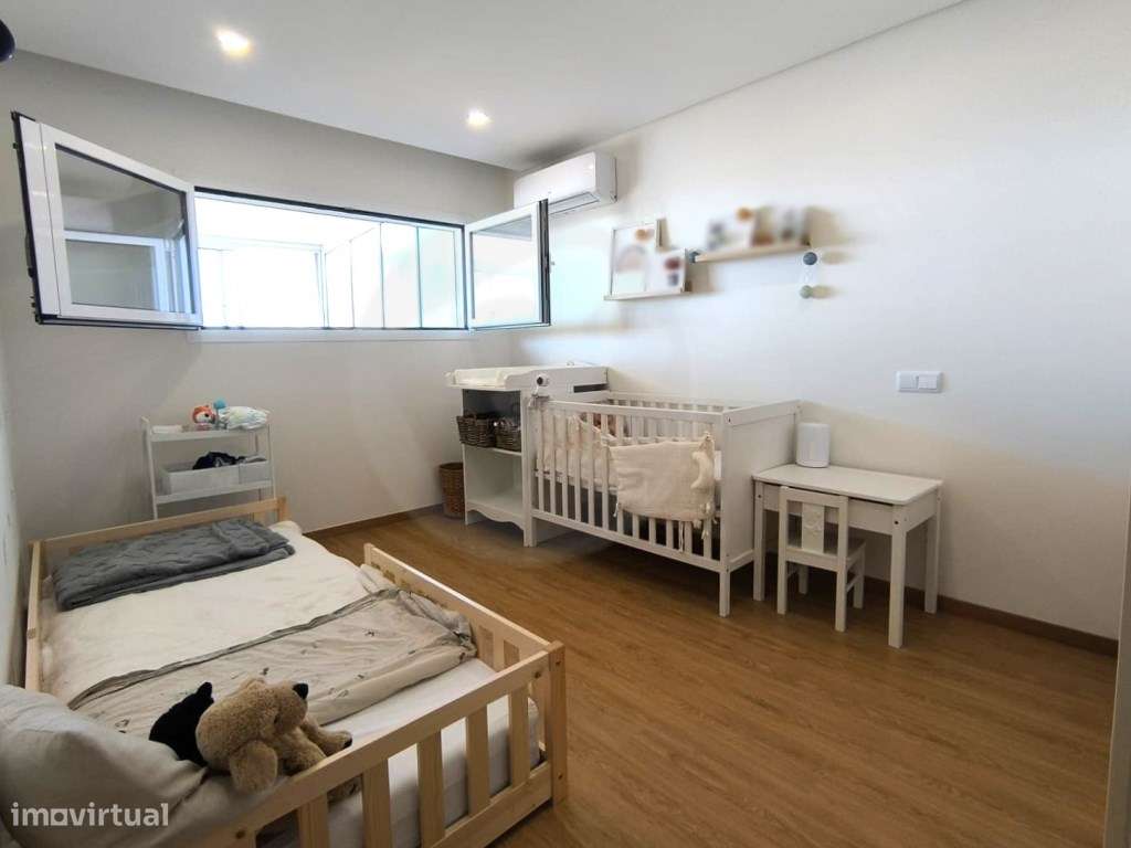 T2 Duplex com Terraço em 1ª Linha de Mar em Vila do Conde-14