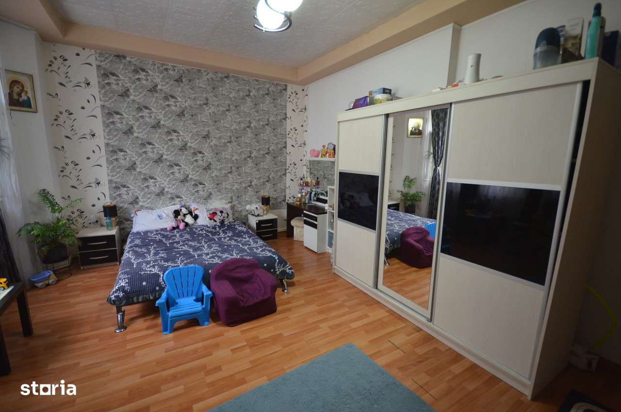 Apartament in vila - 6 camere - Calea Calarasilor - Traian - Unirii - Imagine principală: 5/20