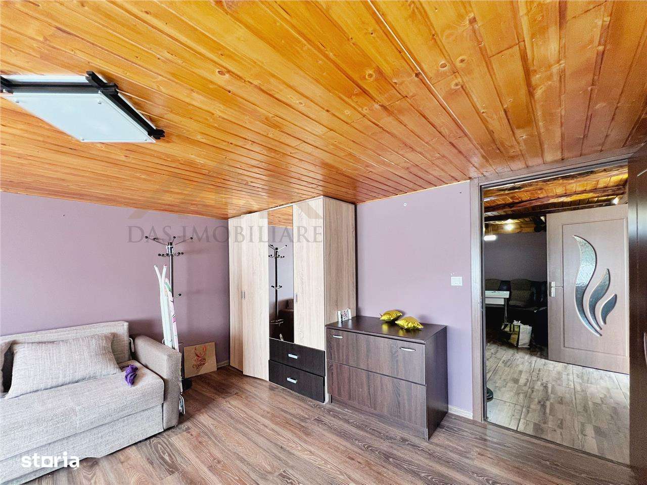 Cabana cu ciubar, in Firiza-7