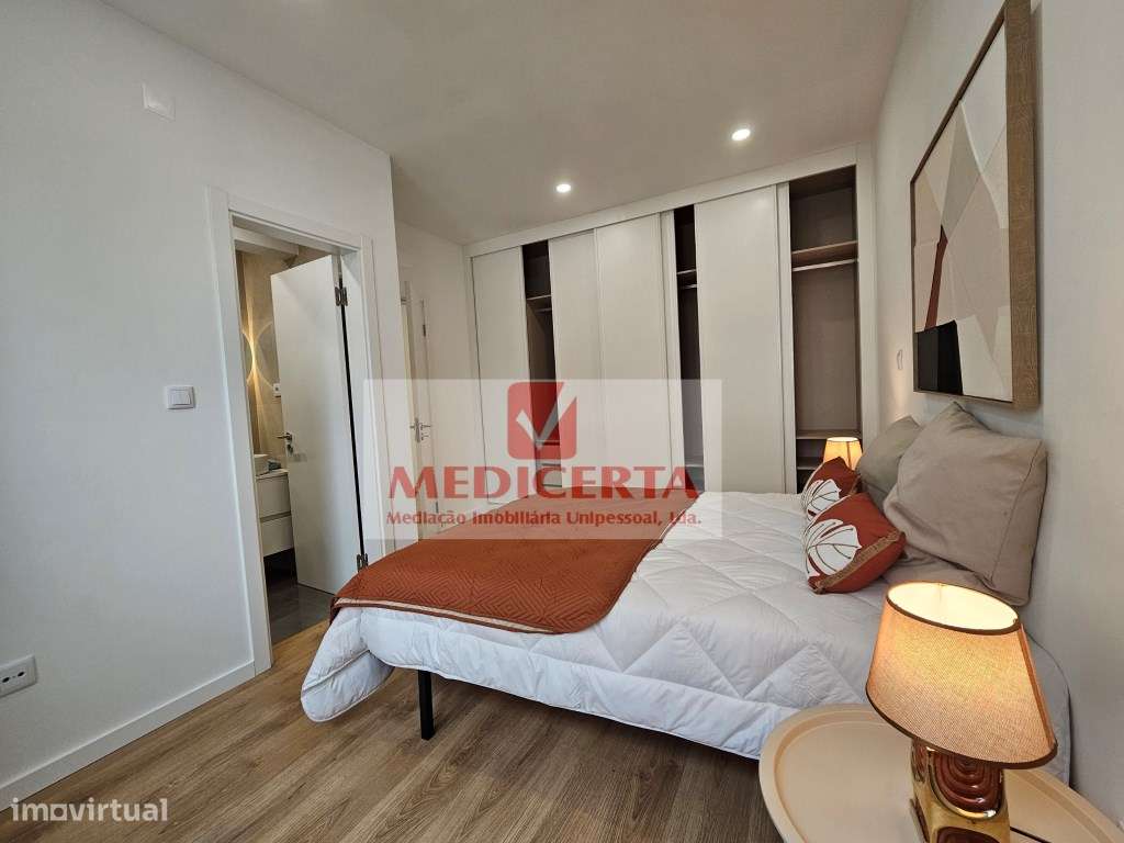 Benfica - Portas Benfica T3 Remodelado/Equipado/Mobilado-11