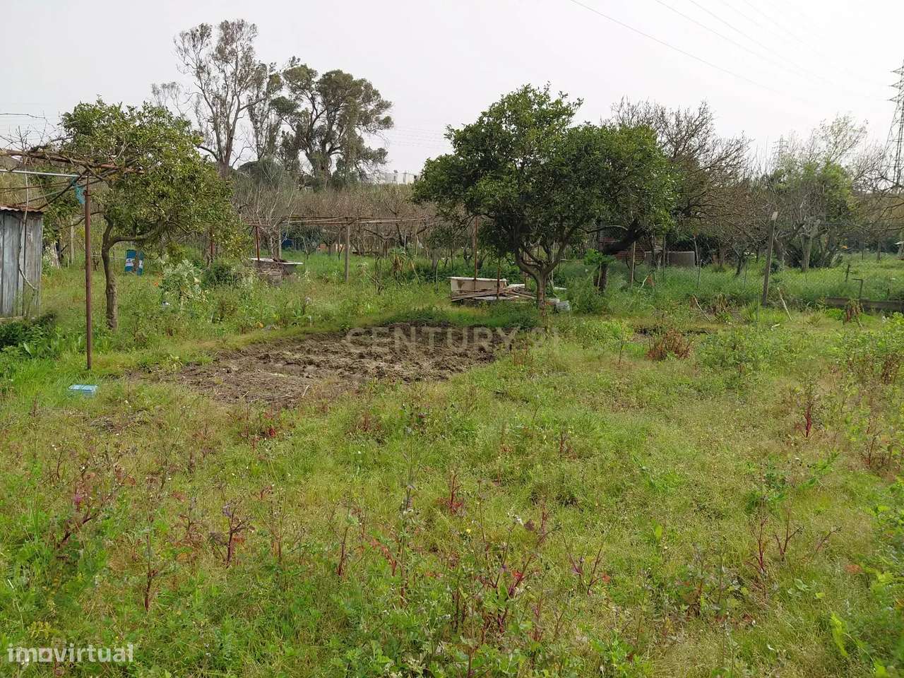 Terreno Rústico com 630m2 - Junto ao "Almada Fórum"-7