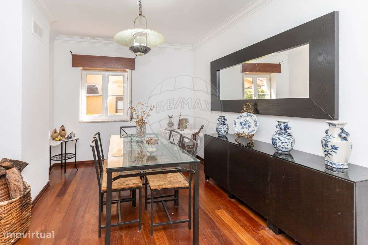 Moradia T4 para venda-13