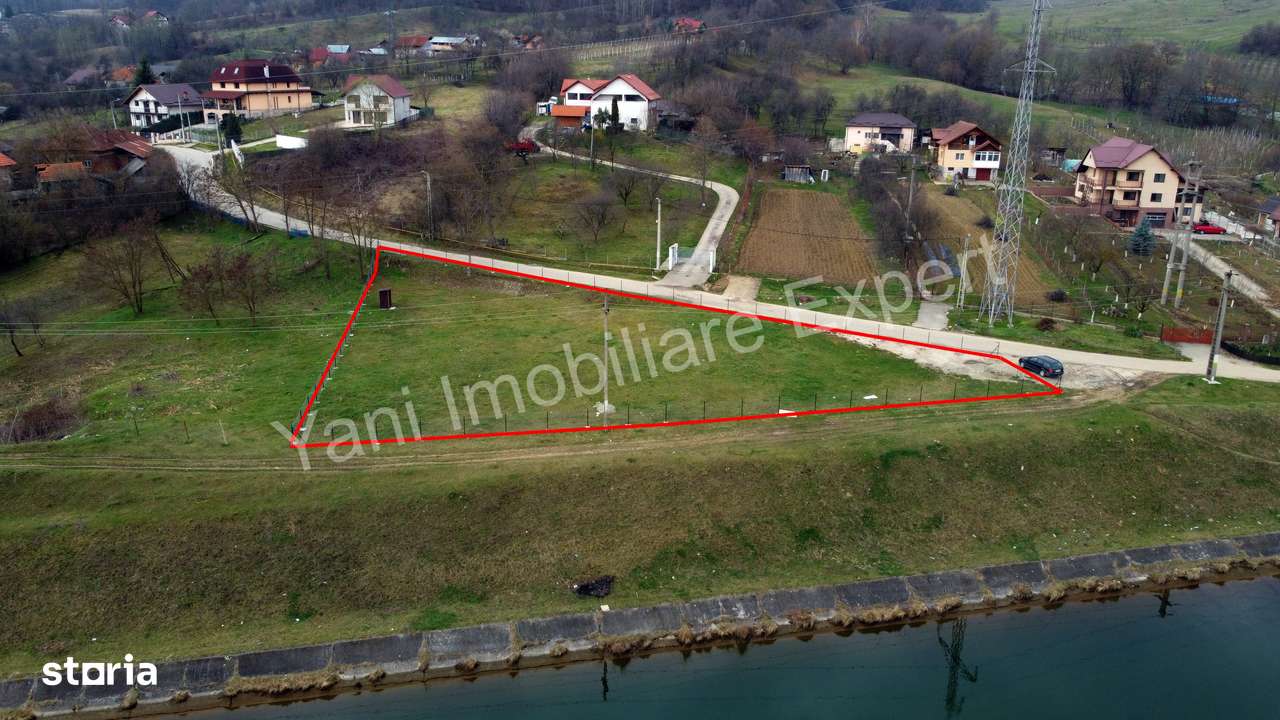 Teren de vânzare în Curtea de Argeș, Cartier Marina - Imagine principală: 3/10