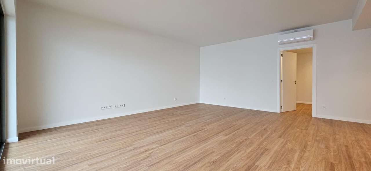 Apartamento T3 com piscina, Santo António dos Cavaleiros, Loures - Grande imagem: 3/42