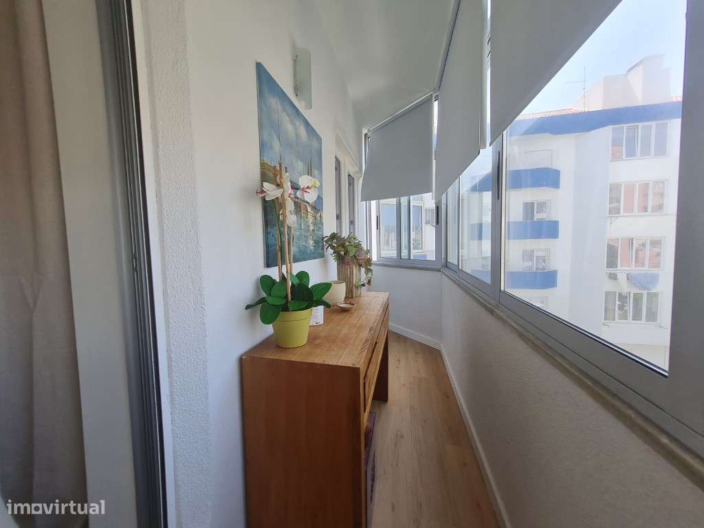 Vende-se T2+1 remodelado no centro-16