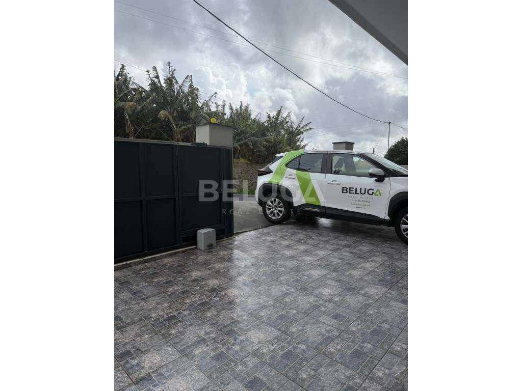 MORADIA T3 || CÂMARA DE LOBOS-52