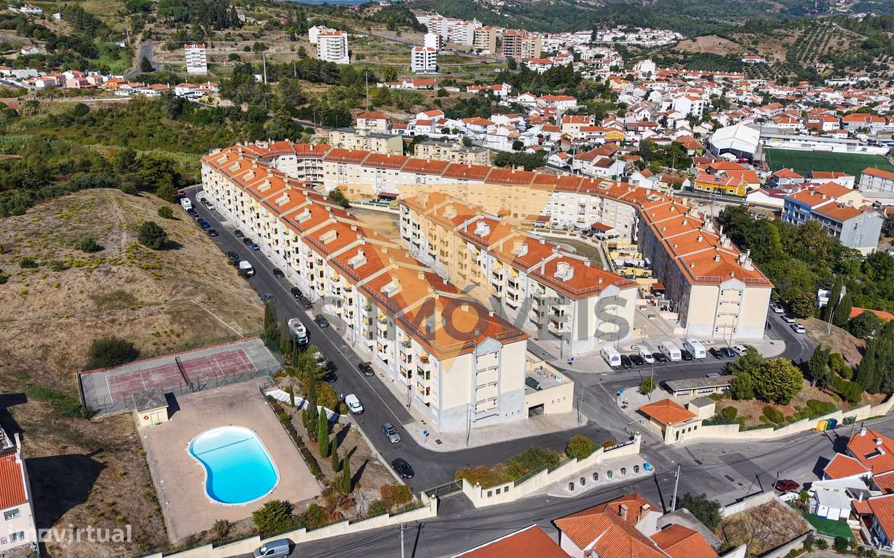 Apartamento T3 no condomínio Horta Dos Vimes em Alenquer-56