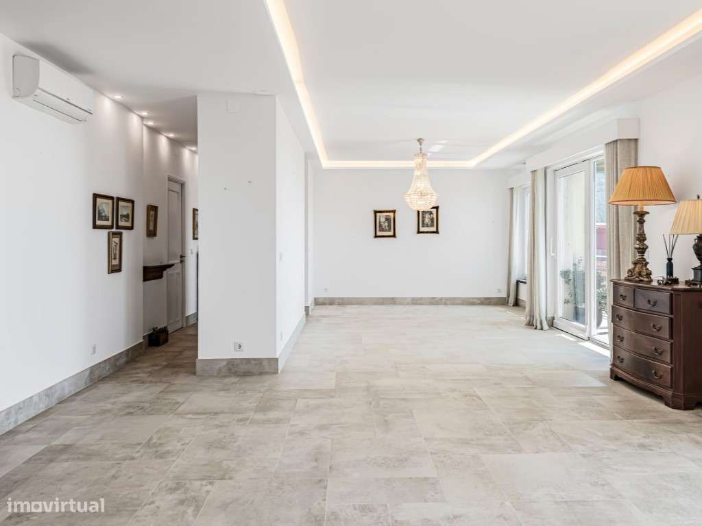 Penthouse T4 + 2 áreas, Varanda vista mar, Estacionamento, Parede - Grande imagem: 5/33