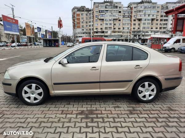 Skoda Octavia 1.6 Classic - 1