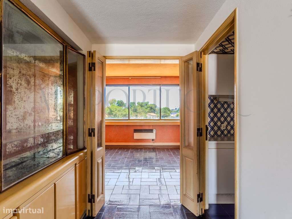 Apartamento T3 com Duas Varandas e Vista Privilegiada - Cascais - P...-18