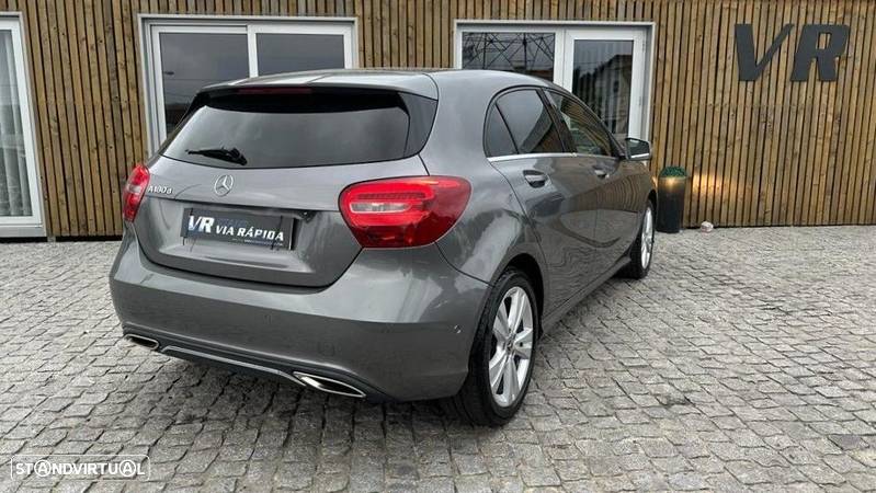 Mercedes-Benz A 180 d Urban - 16