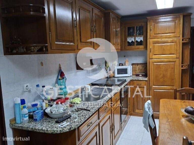 Moradia T3 com quintal em Sande, Marco de Canaveses-16