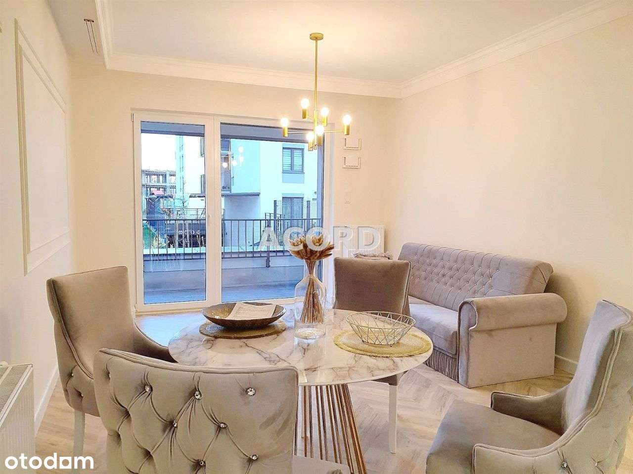 67m2 do wejścia 2021r loggia ogródek garaż meble-4