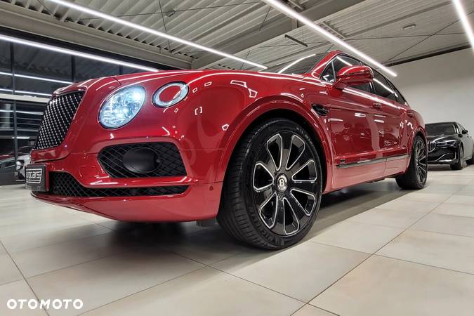 Bentley Bentayga EWB Mulliner - 7