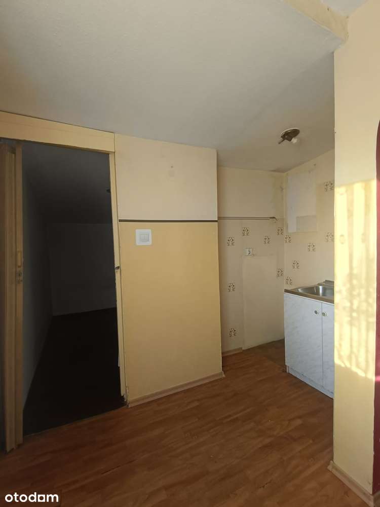 3-pokojowe mieszkanie na poddaszu w pięknej okolicy-6