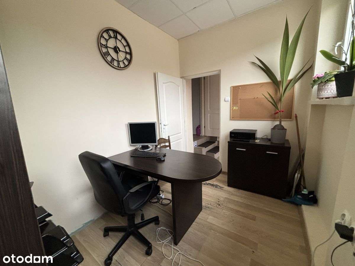 Lokal usługowy  Plac manewrowy  Baner - Pełny obrazek: 4/10