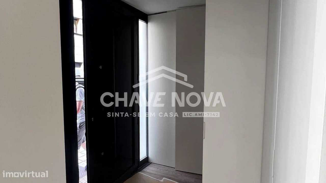 Apartamento T2 com 83m² no Porto MAD/02081/CO - Grande imagem: 3/14