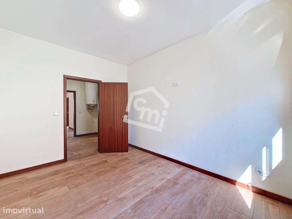 Venda de T3 na Marginal de Matosinhos com Garagem-28