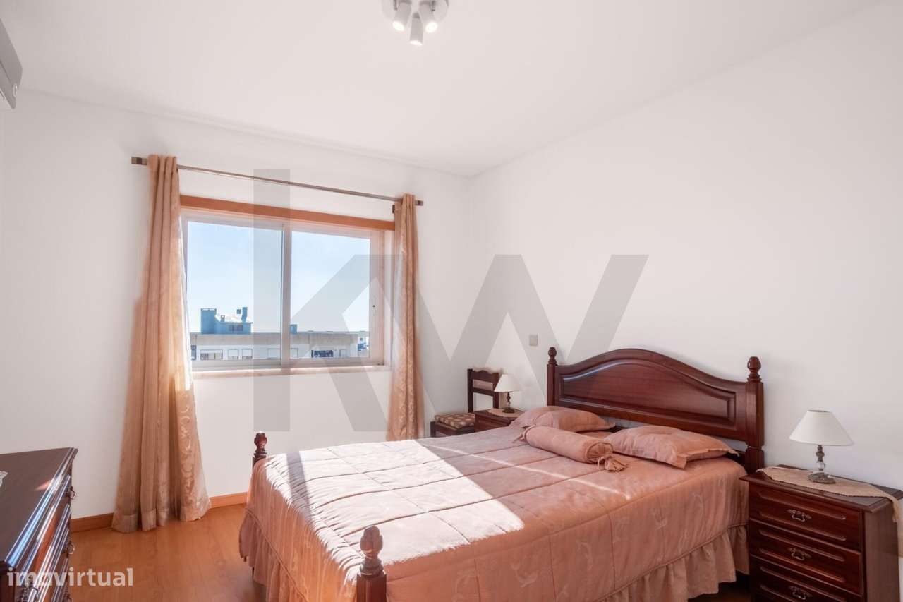 T3 com Box, Arrecadação, 3 Varandas e Vista Rio – Quinta da Piedade, 2-14