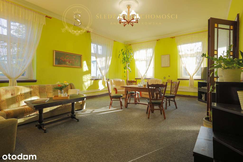 Pałac 86 - Dzierżoniowski Pałac Tętniący Życiem-4