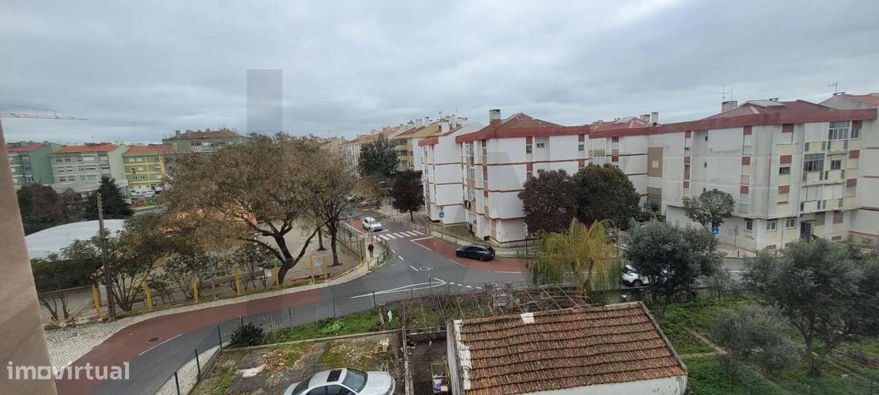 T2+1 em Massamá - Grande imagem: 5/24