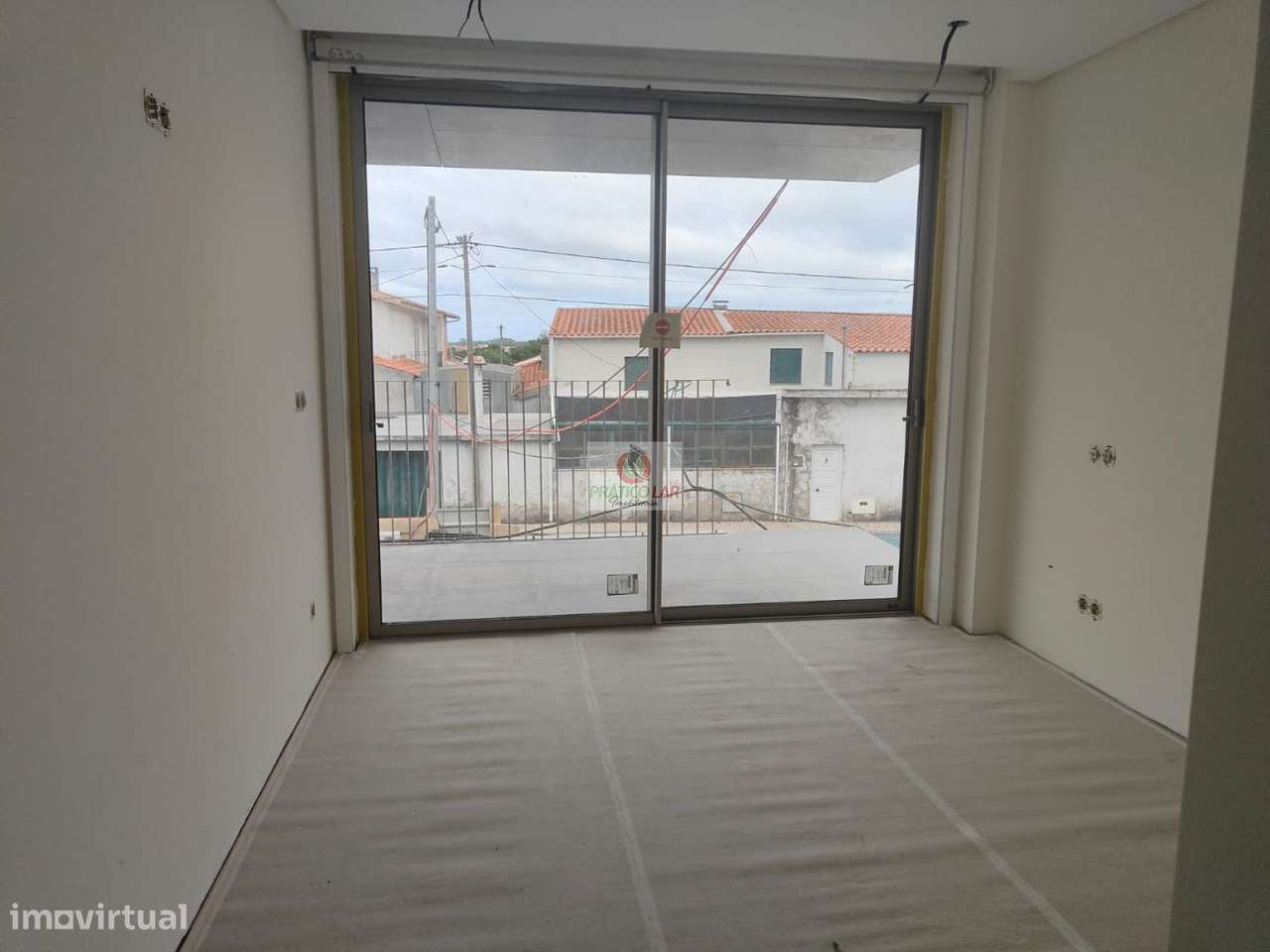 Apartamento T1 duplex em Oliveira do Bairro-5