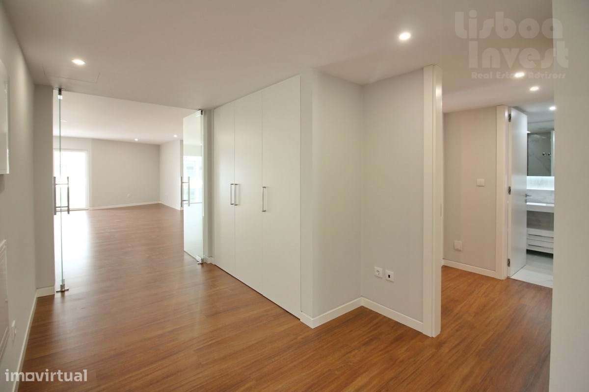 Vendo T4 Centro de Carcavelos Luxo-21
