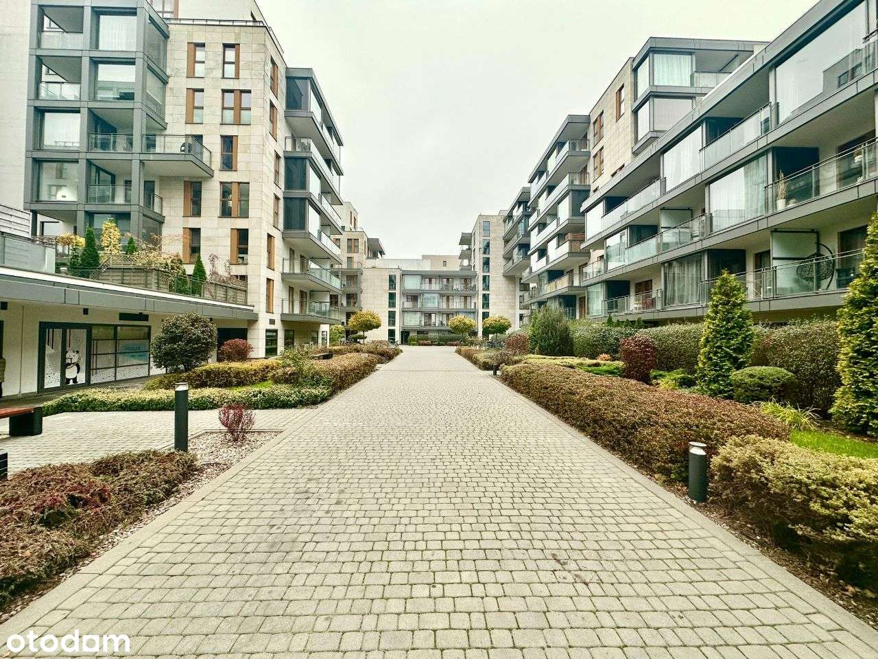 3 pokoje ul. Obrzeżna, Mokotów. MIejsce parkingowe-11