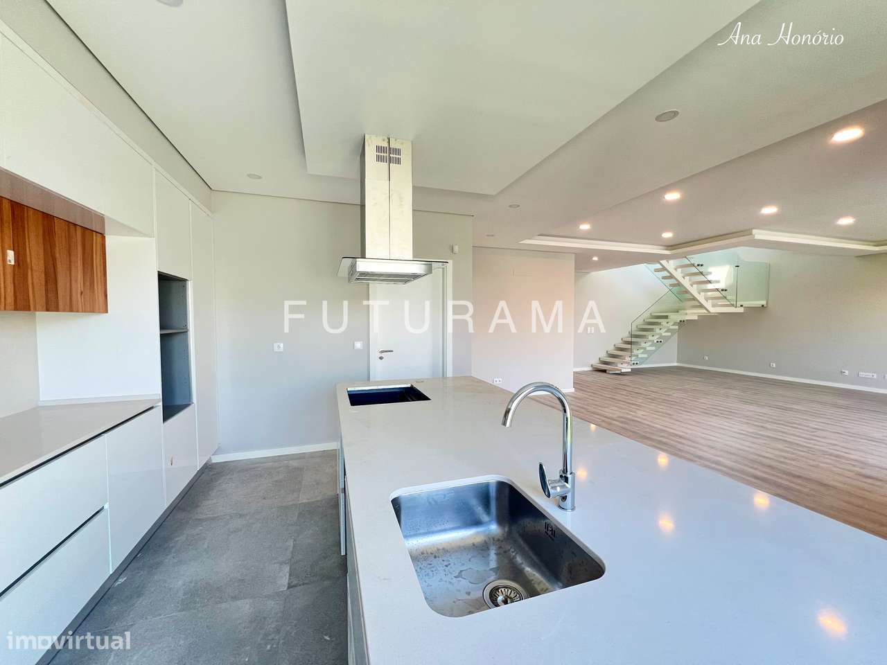 MORADIA ENTRE CAMPO E O MAR T4 + 1 - Azeitão-14