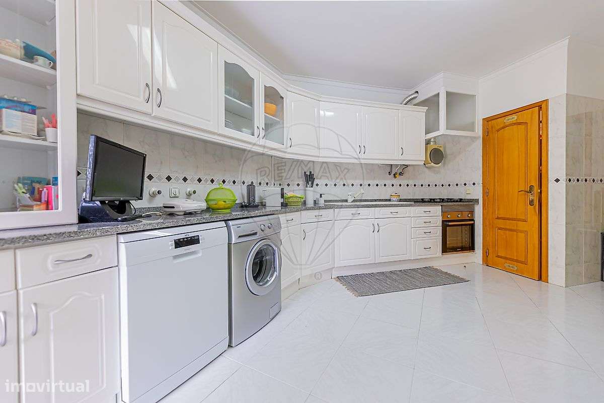 Apartamento T2 para venda - Grande imagem: 3/47