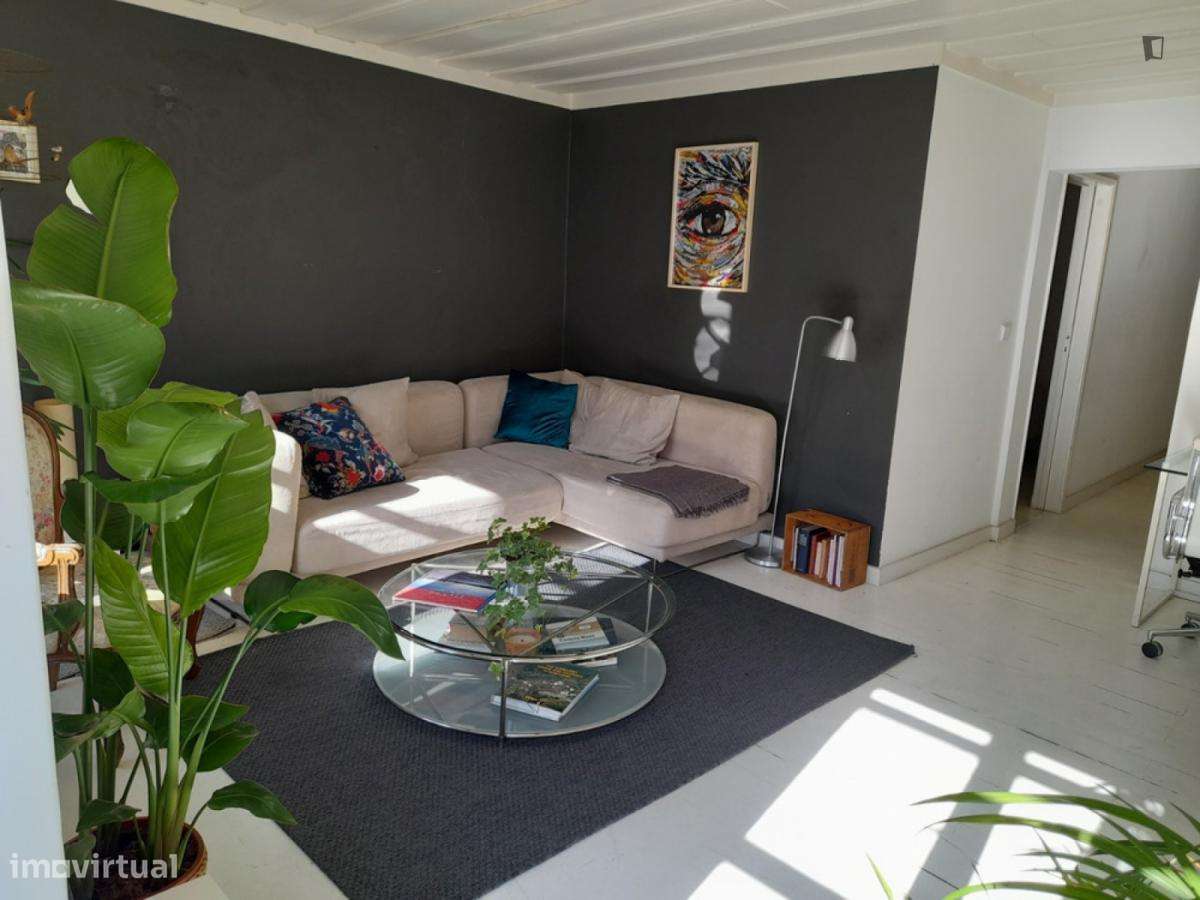 Apartamento com 1 quartos - localizado em Princípe Real Lisbon - Grande imagem: 2/18