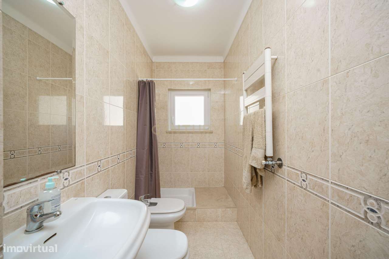 Moradia T5 Premium Inteligente – Sustentabilidade, Conforto e Eficiênc-10