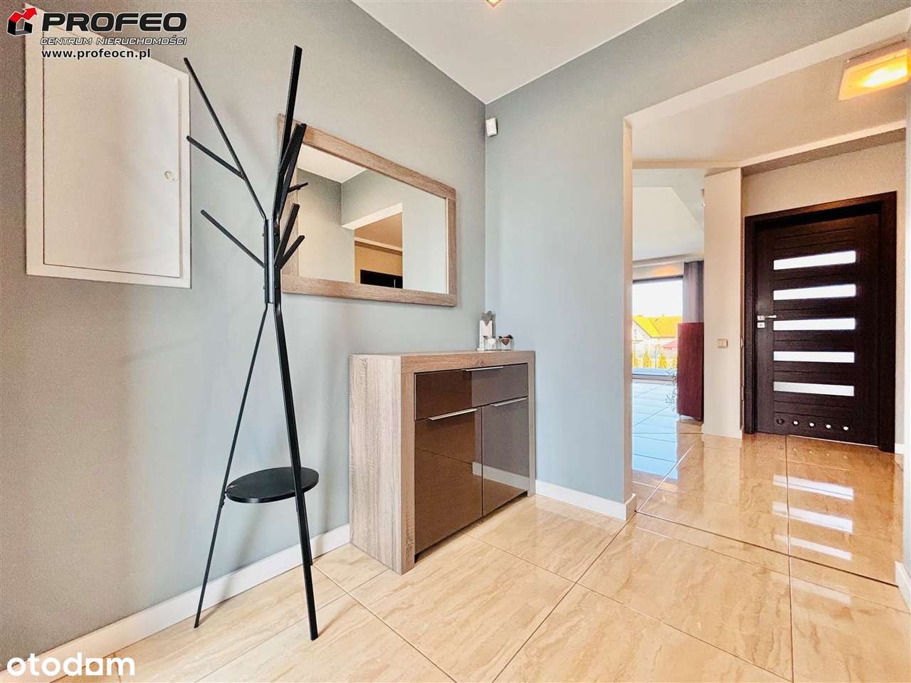 Wysoki standard i lokalizacja to wizytówka domu!-19
