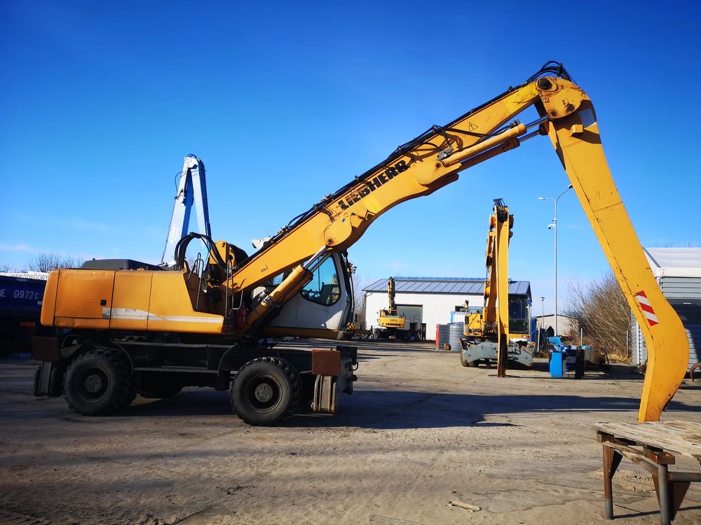 Liebherr A 924 c 2008