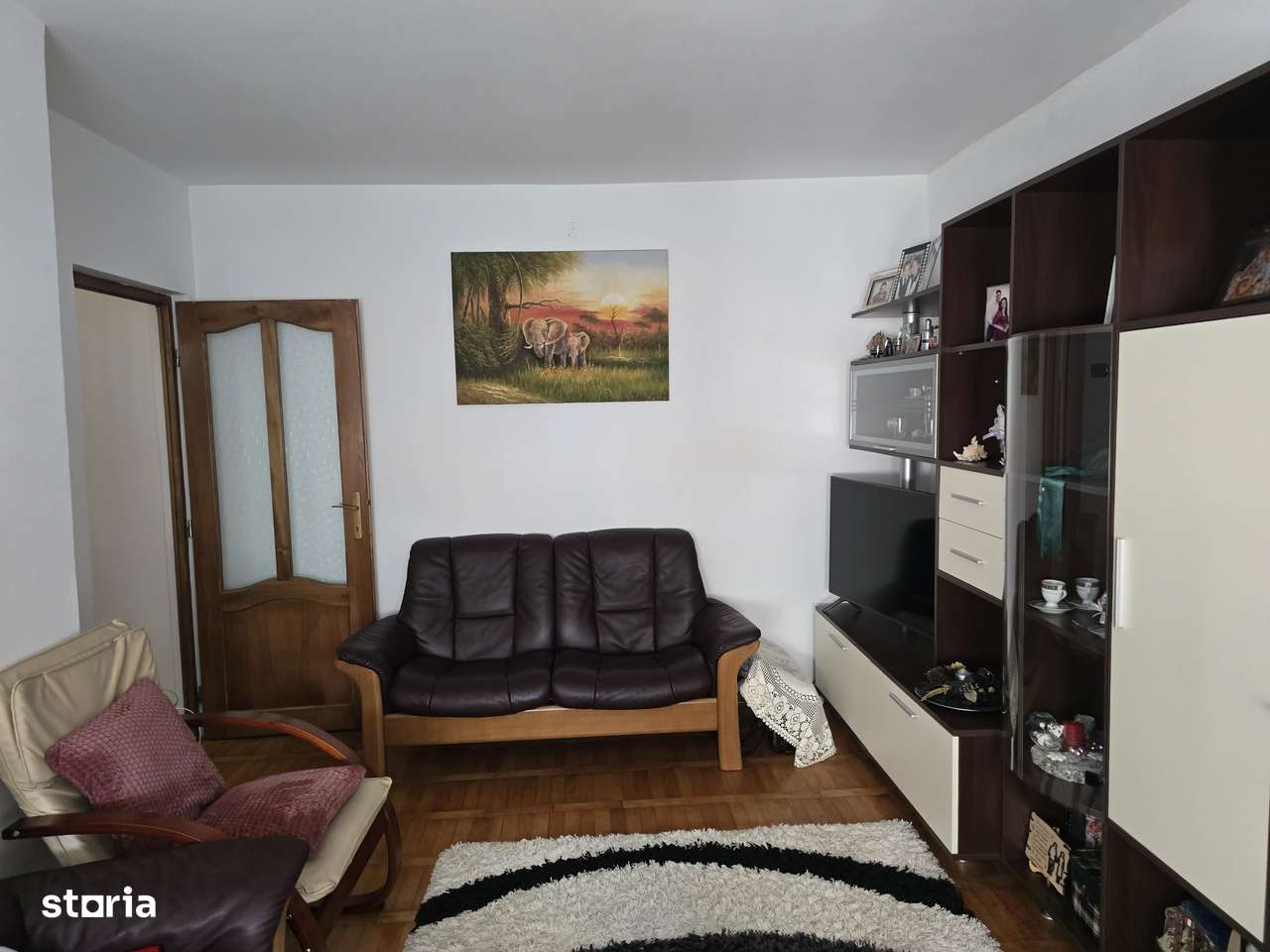 4 camere et.2 calea romanului-0