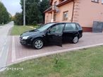 Ford Focus 2.0 16V Ghia - 3