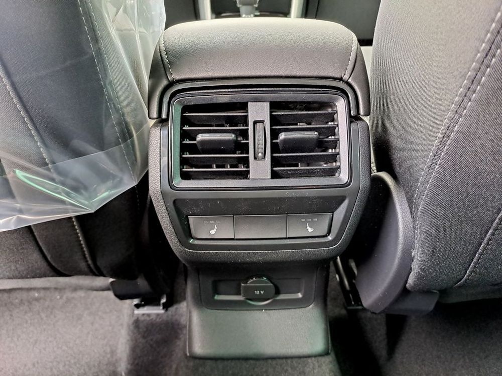 SKODA KAROQ 2.0 TSI 190KM DSG 4x4 SPORTLINE, fabryczny hak, od ręki