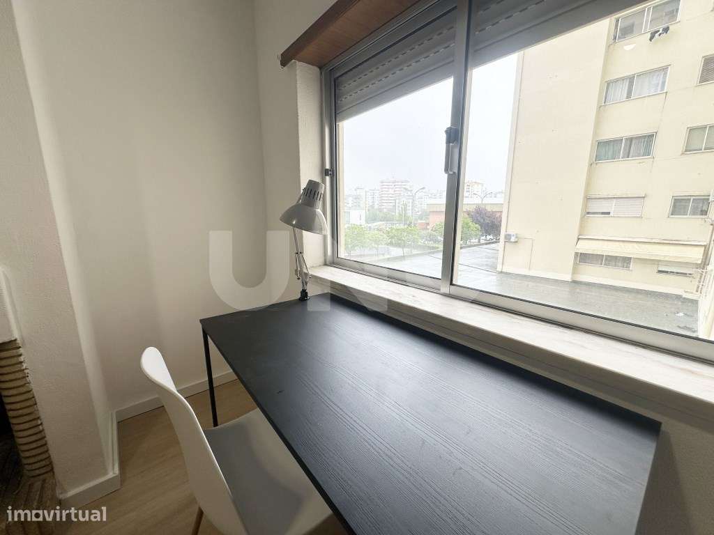 Apartamento T4 - Zona Sul-7