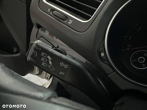 Volkswagen Golf 1.4 TSI BlueMotion Technology Comfortline - 11