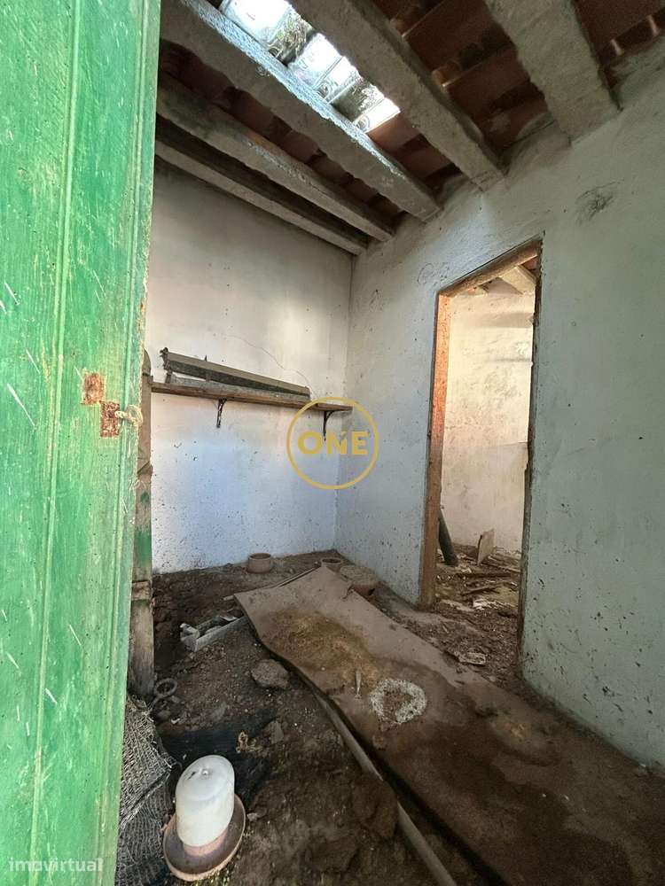 Excelente Moradia T5 em Salvaterra de Magos-46