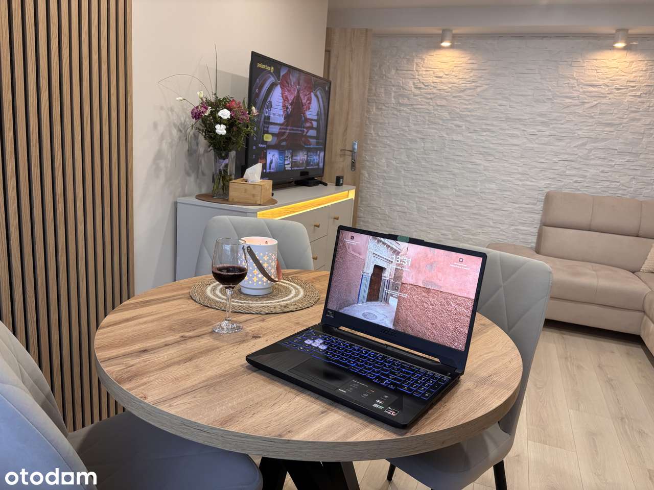 Przestronne mieszkanie po remoncie, klima, nowa stolarka, bezpośrednio - Pełny obrazek: 1/19