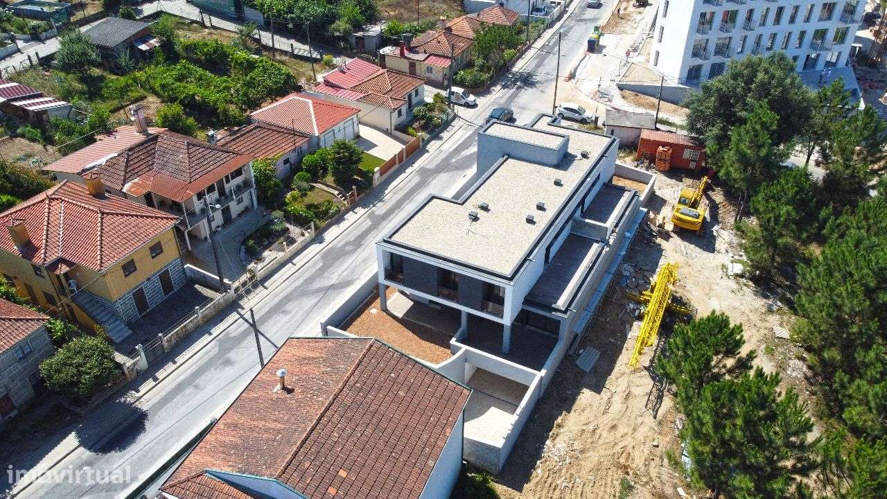 Moradia V3 Centro Lixa - Grande imagem: 4/16