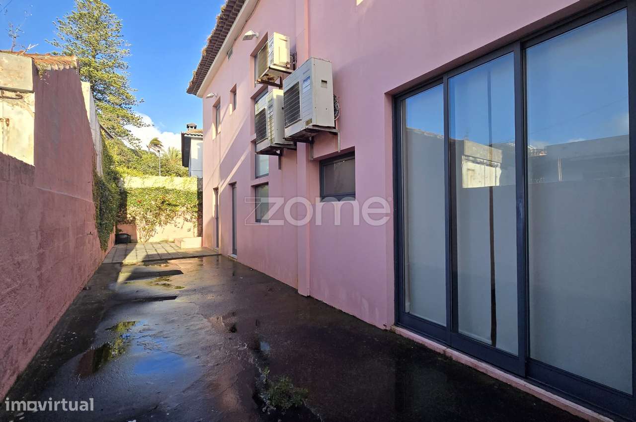 Moradia T8 - Bairro da Vitória - Grande imagem: 4/21