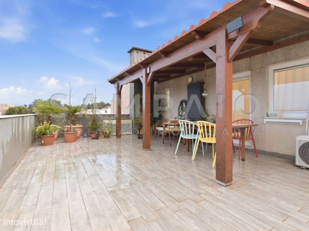 Apartamento T3 - Valbom - Recuado!-12