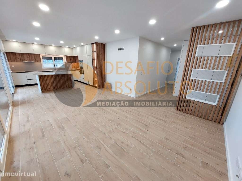 Moradia Isolada Térrea T4 c/ Garagem - Quinta do Anjo - Grande imagem: 5/28