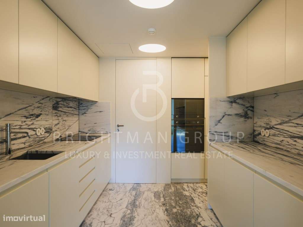 Apartamento T3 novo, no Chiado, Lisboa-21